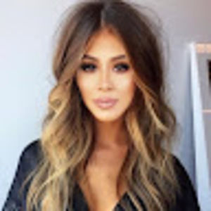 Meet your Posher, Yolanda